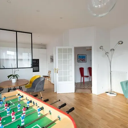 Appt F4 Neuf Lumineux, Centre Ville, Garage *