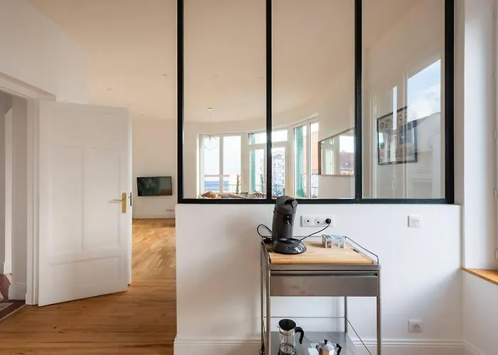 Appt F4 Neuf Lumineux, Centre Ville, Garage Appartamento *